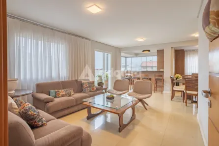 Apartamento com 3 Quartos para alugar, 234m² no Oficinas, Ponta Grossa