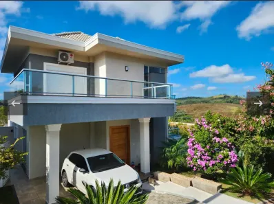 Casa de Condomínio com 4 Quartos à venda, 286m² no Cézar de Souza, Mogi das Cruzes