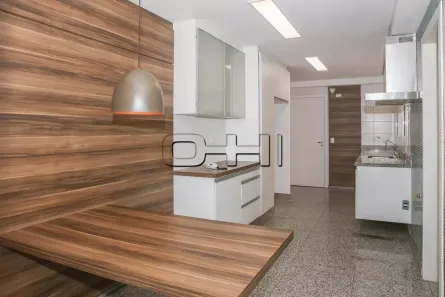 Apartamento com 3 Quartos para alugar, 172m² no Perdizes, São Paulo
