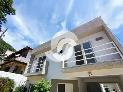 Casa com 4 Quartos à venda, 259m² no São Francisco, Niterói