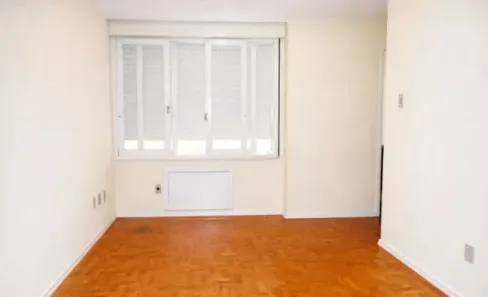 Apartamento com 2 Quartos à venda, 56m² no Menino Deus, Porto Alegre
