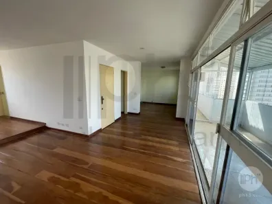 Apartamento com 2 Quartos para alugar, 182m² no Itaim Bibi, São Paulo