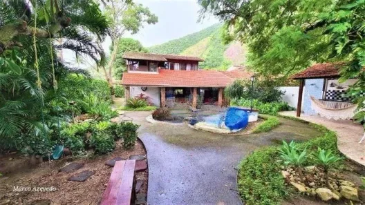 Casa com 4 Quartos à venda, 200m² no Itacoatiara, Niterói