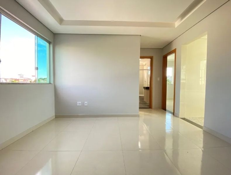 Apartamento com 2 quartos — Santa Mônica, Belo Horizonte