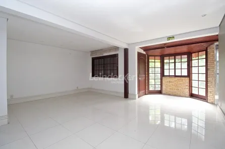 Casa com 4 Quartos à venda, 330m² no Petrópolis, Porto Alegre