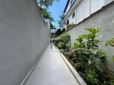 Casa com 2 Quartos para alugar, 80m² no Ponta da Praia, Santos