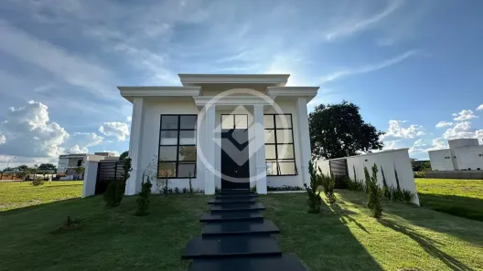 Casa de Condomínio com 4 Quartos à venda, 400m² no Residencial Goiânia Golfe Clube, Goiânia