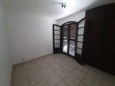 Sobrado com 1 Quarto à venda, 134m² no Jardim Luanda, São Paulo