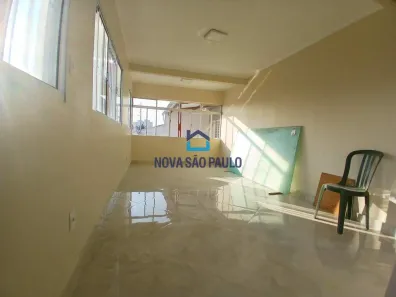 Casa com 3 Quartos para alugar, 140m² no Jardim Alzira, São Paulo