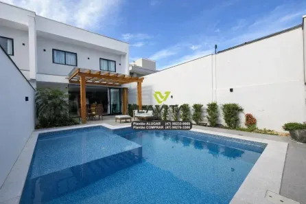 Casa com 3 Quartos para alugar, 235m² no Ponta Aguda, Blumenau