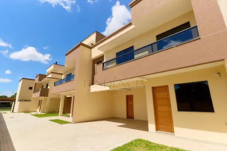 Sobrado com 3 Quartos à venda, 133m² no Santa Felicidade, Curitiba