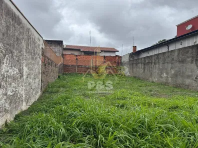 Lote/Terreno à venda, 250m² no Jardim Chácara dos Pinheiros, Botucatu