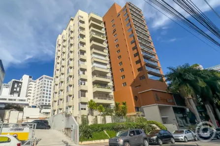 Apartamento com 5 Quartos para alugar, 201m² no Centro, Florianópolis