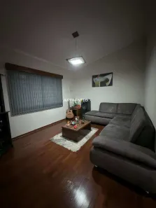 Casa com 3 Quartos à venda, 200m² no Vila Rezende, Franca