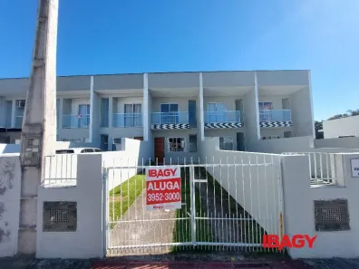 Sobrado com 2 Quartos para alugar, 69m² no Sertão do Maruim, São José