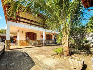 Casa com 3 Quartos à venda, 300m² no Engenho do Mato, Niterói