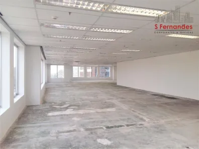 Sala Comercial para alugar, 915m² no Chácara Santo Antônio (Zona Sul), São Paulo