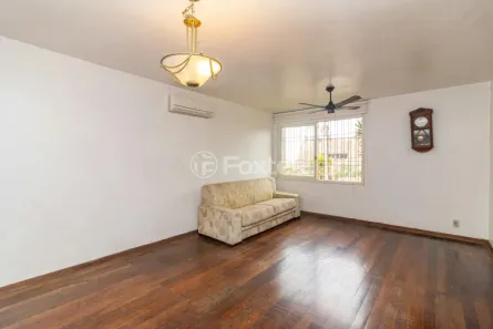 Casa com 4 Quartos à venda, 266m² no Vila Assunção, Porto Alegre