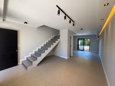 Sobrado com 3 Quartos à venda, 150m² no Jardim Virginia Bianca, São Paulo