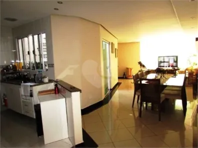 Sobrado com 4 Quartos à venda, 193m² no Vila Gustavo, São Paulo
