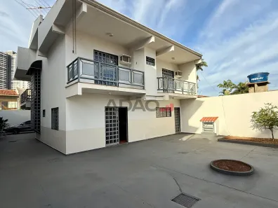 Sobrado com 5 Quartos à venda, 327m² no Jardim América, Goiânia