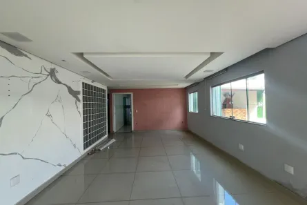 Casa com 3 Quartos à venda, 233m² no Parque Xangri-Lá, Contagem