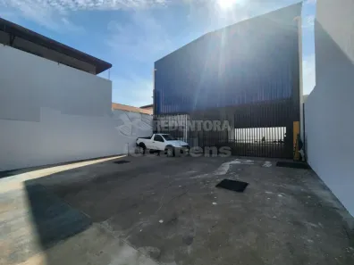 Imóvel Comercial à venda, 320m² no Parque Industrial, São José do Rio Preto