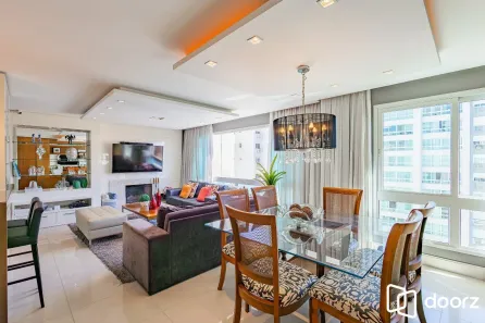 Apartamento com 3 Quartos à venda, 134m² no Passo da Areia, Porto Alegre