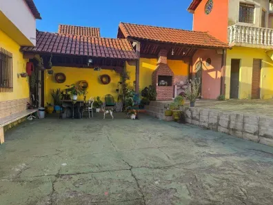 Casa com 3 Quartos à venda, 344m² no Linda Vista, Contagem