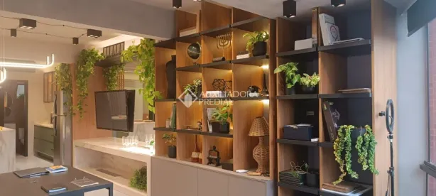 Sala Comercial à venda, 52m² no Petrópolis, Porto Alegre