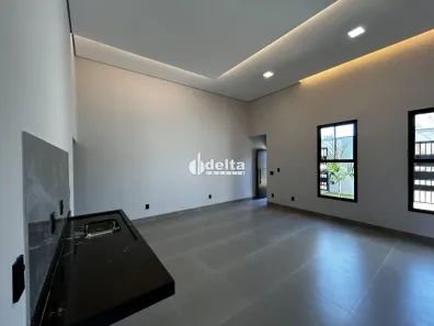 Casa com 2 Quartos à venda, 105m² no Laranjeiras, Uberlândia