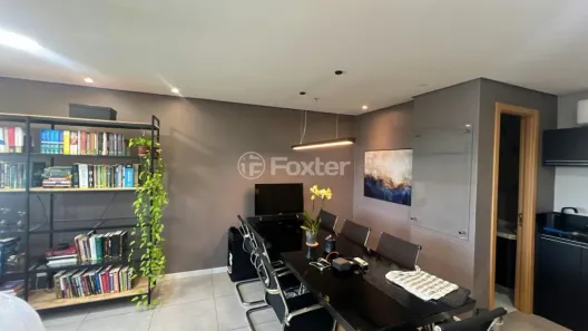 Sala Comercial à venda, 35m² no Passo da Areia, Porto Alegre