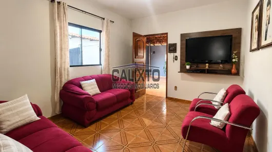 Casa com 3 Quartos à venda, 140m² no Jardim Patrícia, Uberlândia