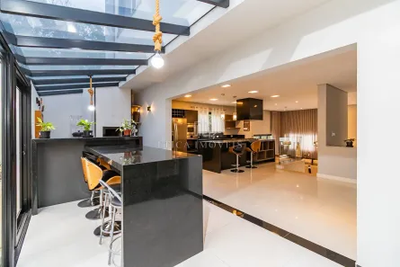 Casa de Condomínio com 4 Quartos à venda, 390m² no Butiatuvinha, Curitiba
