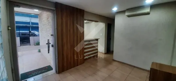 Imóvel Comercial à venda, 220m² no Santa Maria Goretti, Porto Alegre