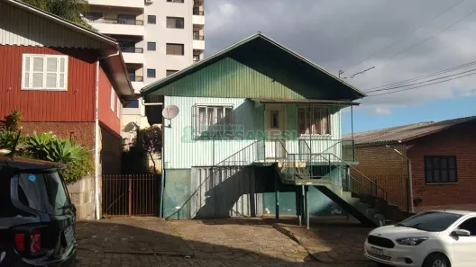 Lote/Terreno à venda, 220m² no Madureira, Caxias do Sul