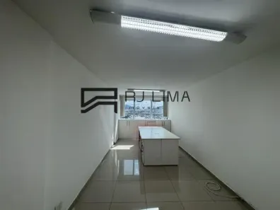 Sala Comercial à venda, 28m² no Engenho de Dentro, Rio de Janeiro