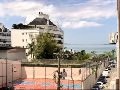 Apartamento com 2 Quartos à venda, 57m² no Coqueiros, Florianópolis