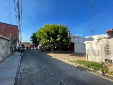 Ponto Comercial para alugar, 220m² no Mocambinho, Teresina