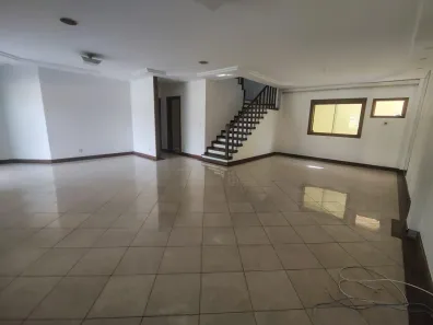 Casa com 4 Quartos para alugar, 325m² no Barra da Tijuca, Rio de Janeiro