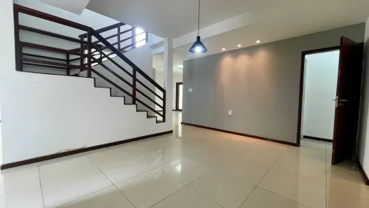 Casa com 4 Quartos à venda, 294m² no Jardim Petrópolis, Maceió