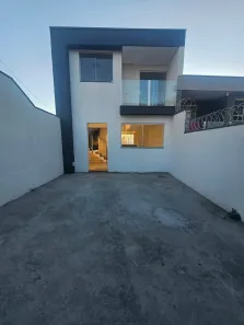 Casa com 3 Quartos à venda, 93m² no Jardim Vitória, Belo Horizonte