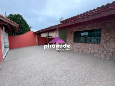 Casa com 3 Quartos para alugar, 250m² no Praia das Palmeiras, Caraguatatuba