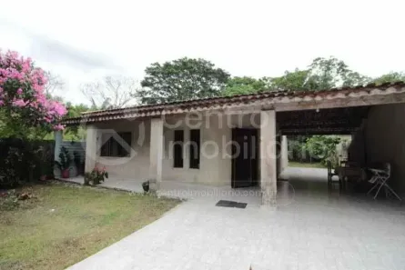 Casa de Condomínio com 2 Quartos à venda, 117m² no Jardim Sao Luis, Peruíbe