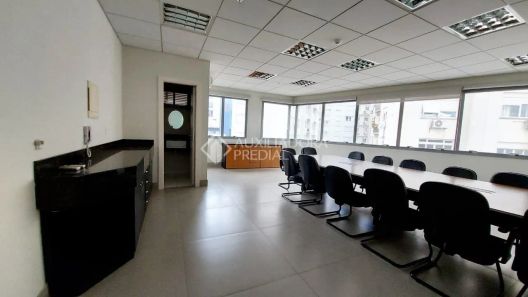 Sala Comercial à venda, 51m² no Floresta, Porto Alegre