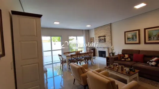 Casa de Condomínio com 3 Quartos à venda, 205m² no Jardim Passárgada I, Cotia
