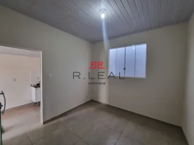 Casa com 2 Quartos para alugar, 78m² no Vila Souto, Bauru