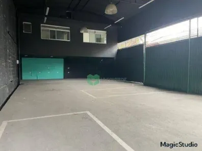 Galpão/Depósito/Armazém para alugar, 220m² no Lapa, São Paulo
