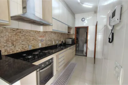 Fazenda/Sítio com 5 Quartos à venda, 342m² no Jardim Leonor, Itatiba