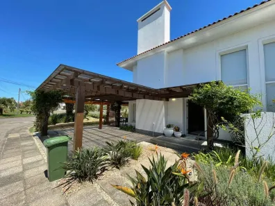 Sobrado com 4 Quartos à venda, 153m² no , Xangri-Lá